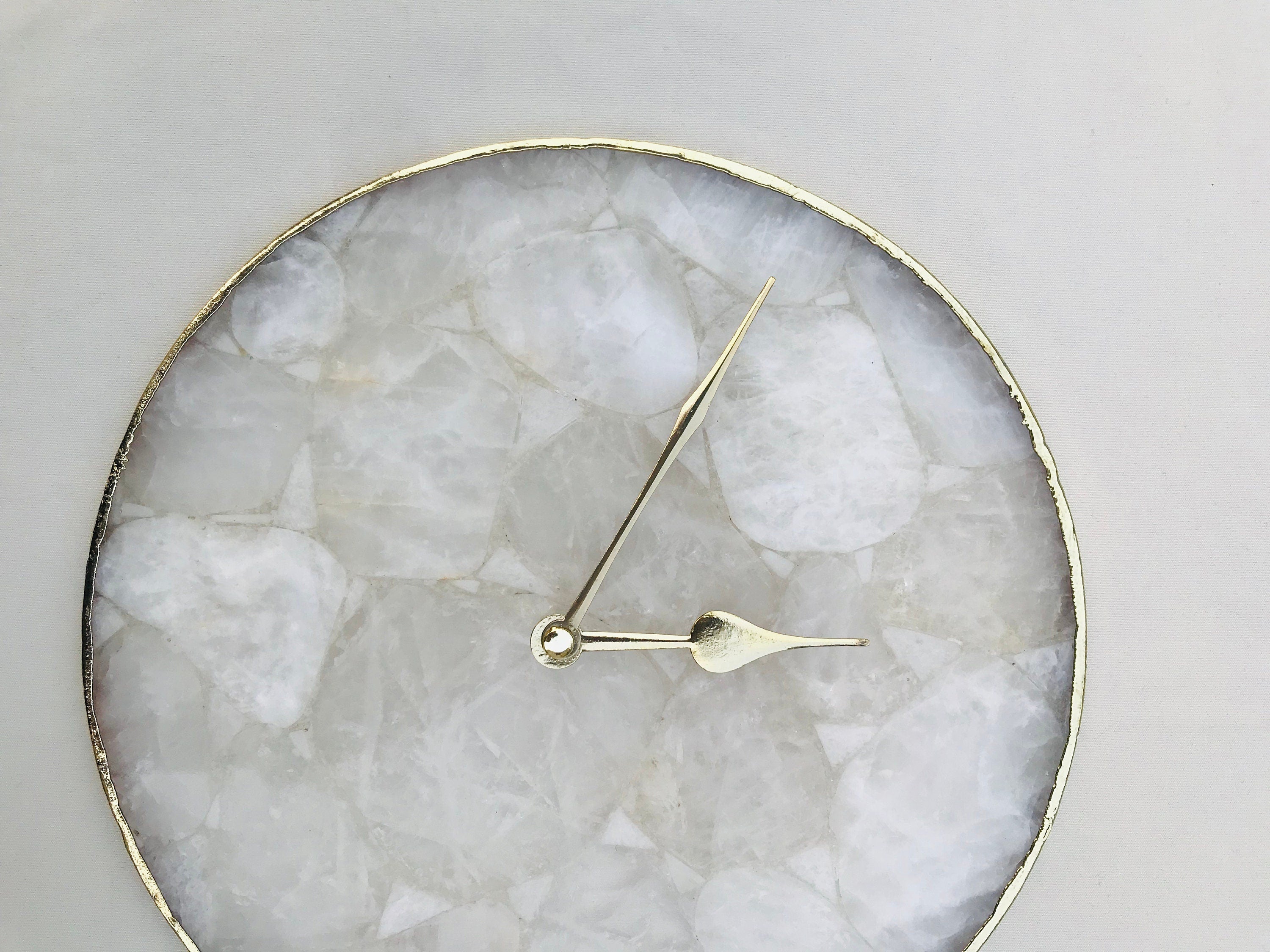 Large Clear Crystal Agate Wall Clock/Personalised Momento-1